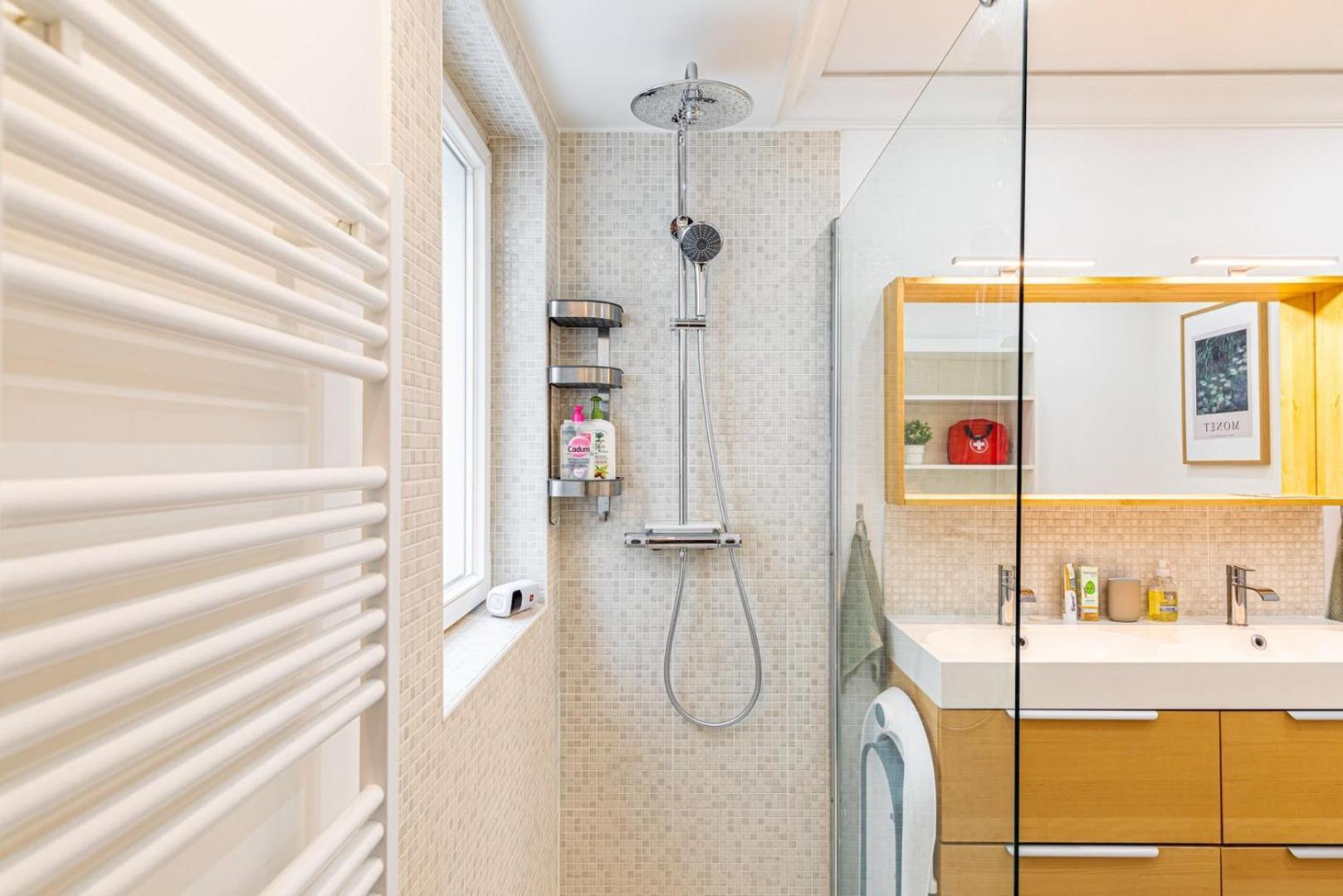 Guestready - Glamourous Getaway In The 20th Arr. Appartamento Parigi