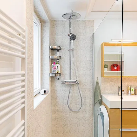 Guestready - Glamourous Getaway In The 20th Arr. Appartamento Parigi